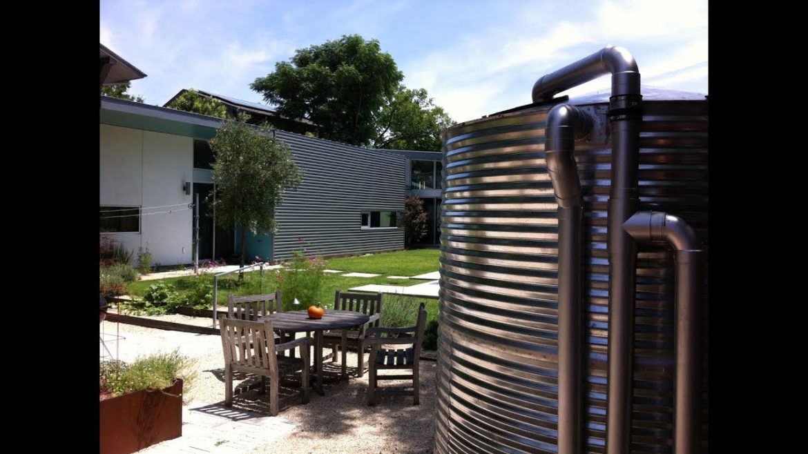 Top Tips to Select Rainwater Tanks | Innovative Water Solutions | Central Texas Gardener