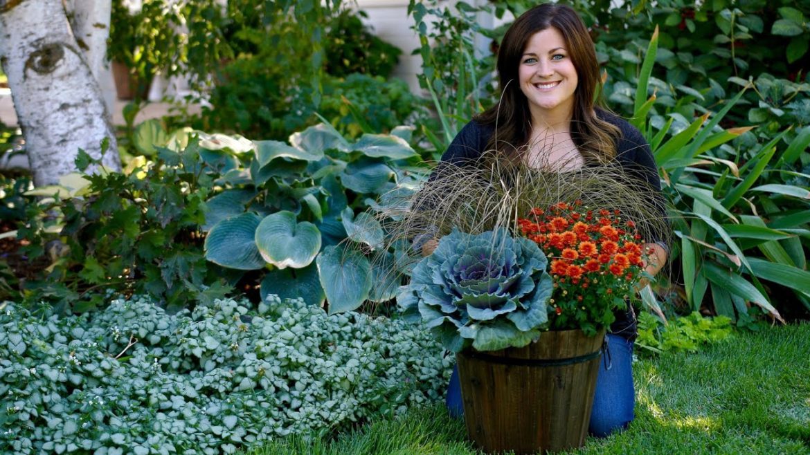 Classic Fall Container // Garden Answer