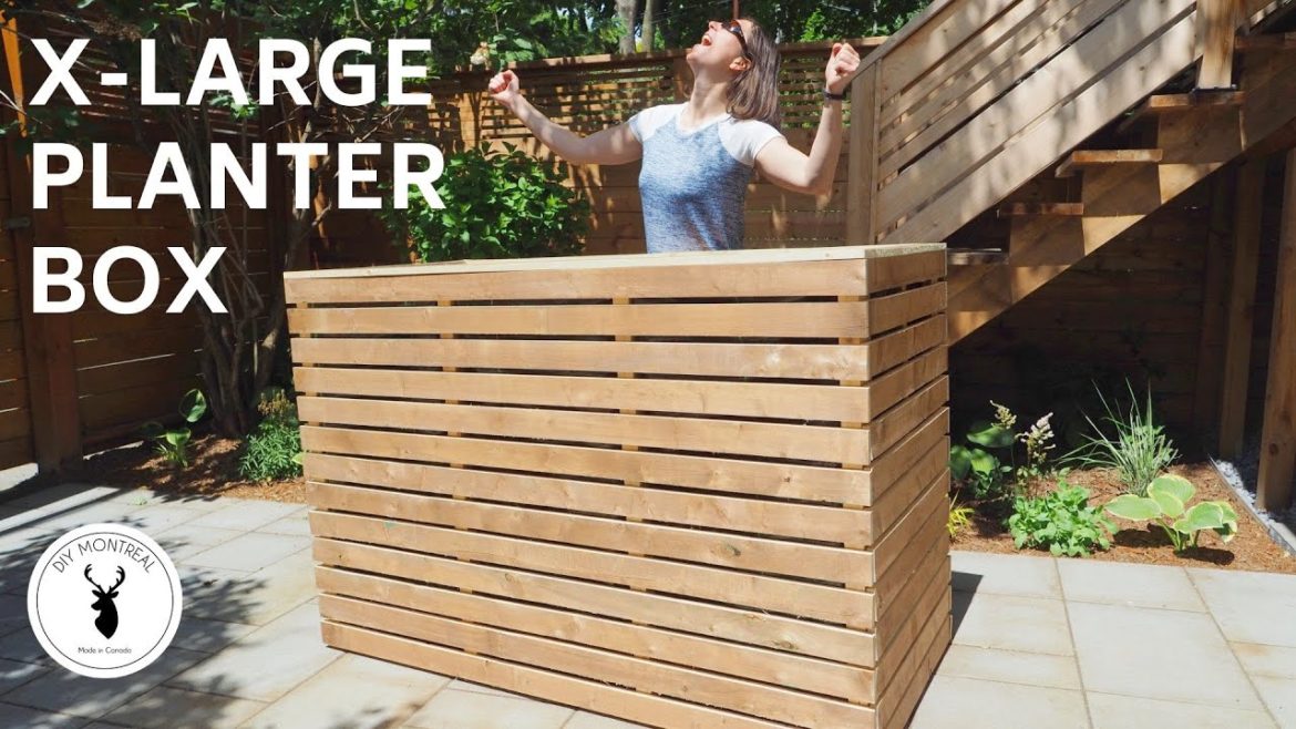 DIY slatted planter box // raised garden | with plans DIY slatted planter box // raised garden | with plans