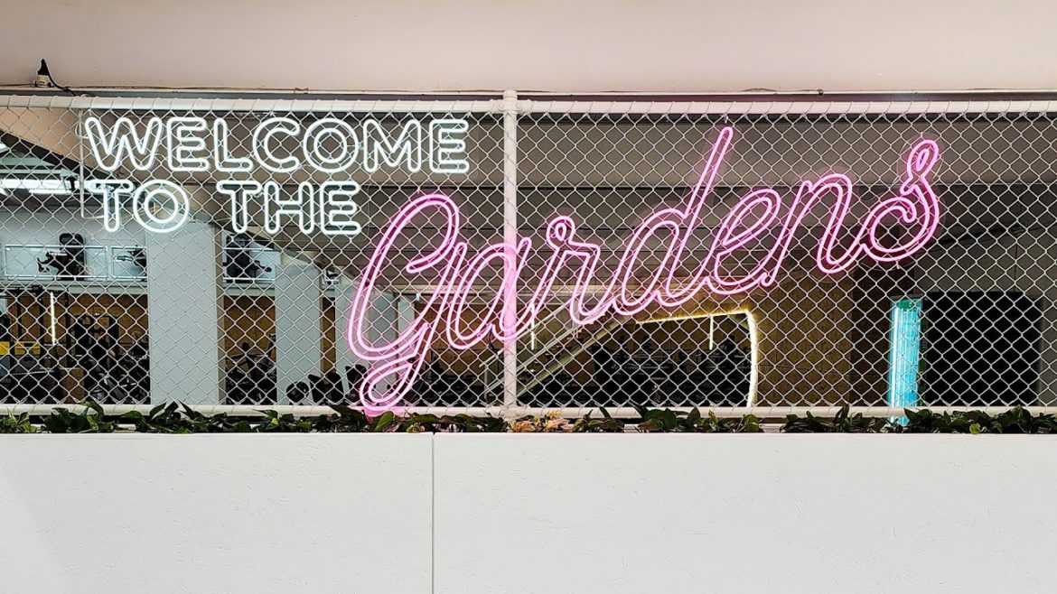 Welcome to Revo Windsor Gardens! – Club Flythrough Welcome to Revo Windsor Gardens! - Club Flythrough