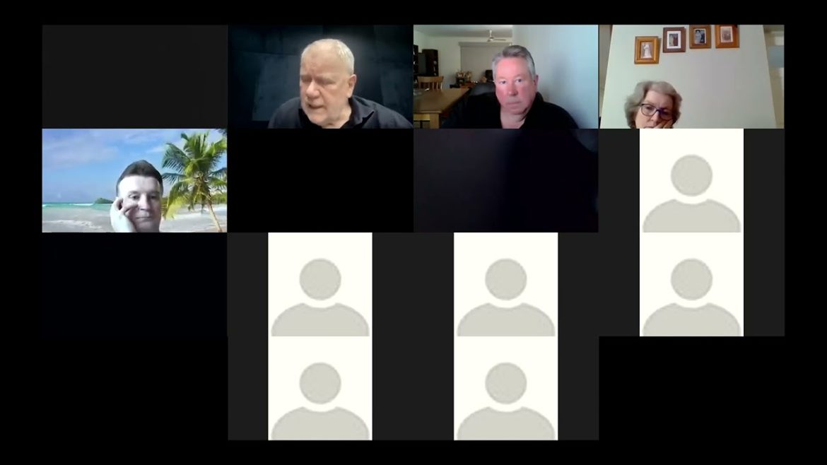 Helping small business retailers sell online Helping small business retailers sell online