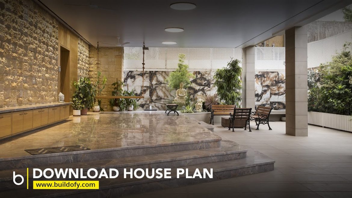 7,050 sq.ft. | Architect Designs an Introverted Vastu-Compliant Luxury House