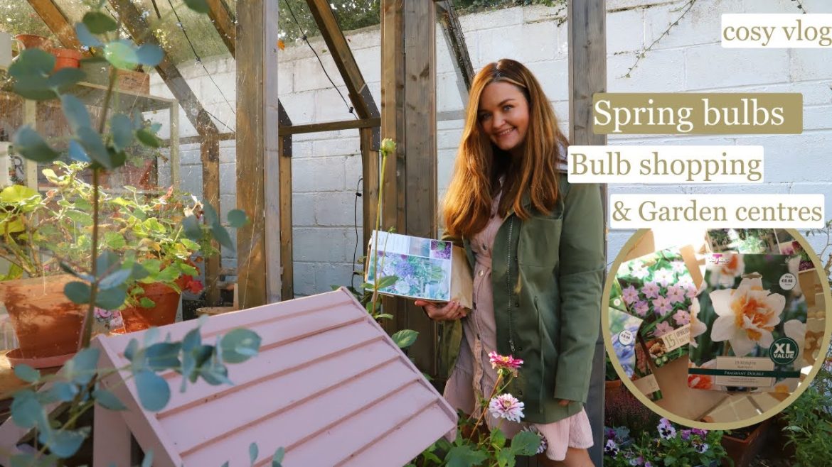Come Spring bulb shopping, cosy rainy day garden vlog