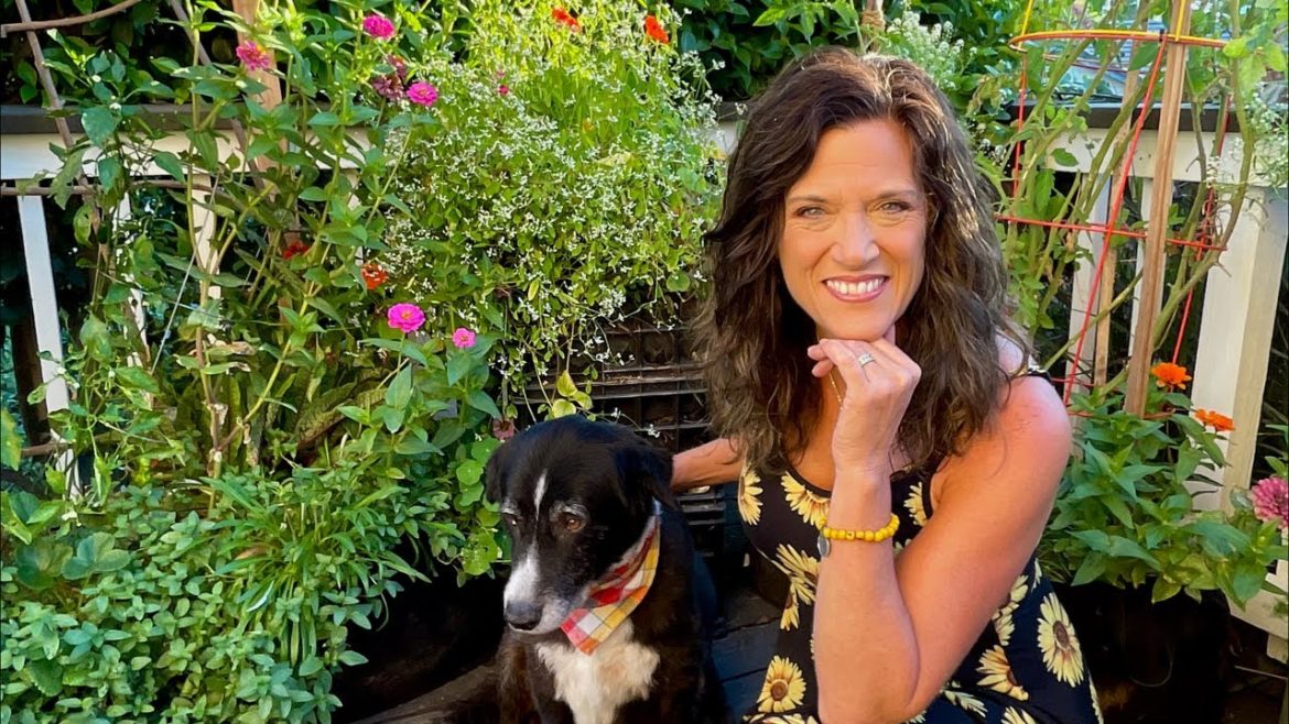 🍅LIVE: Grow Your Own Food No Matter What the Weather - Tips to Bring Outdoor Plants In for Winter ☃️