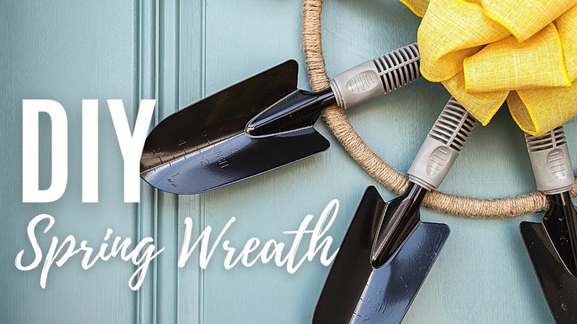 Easy DIY Spring Wreath with Garden Supplies | Dollar Store Garden Tools