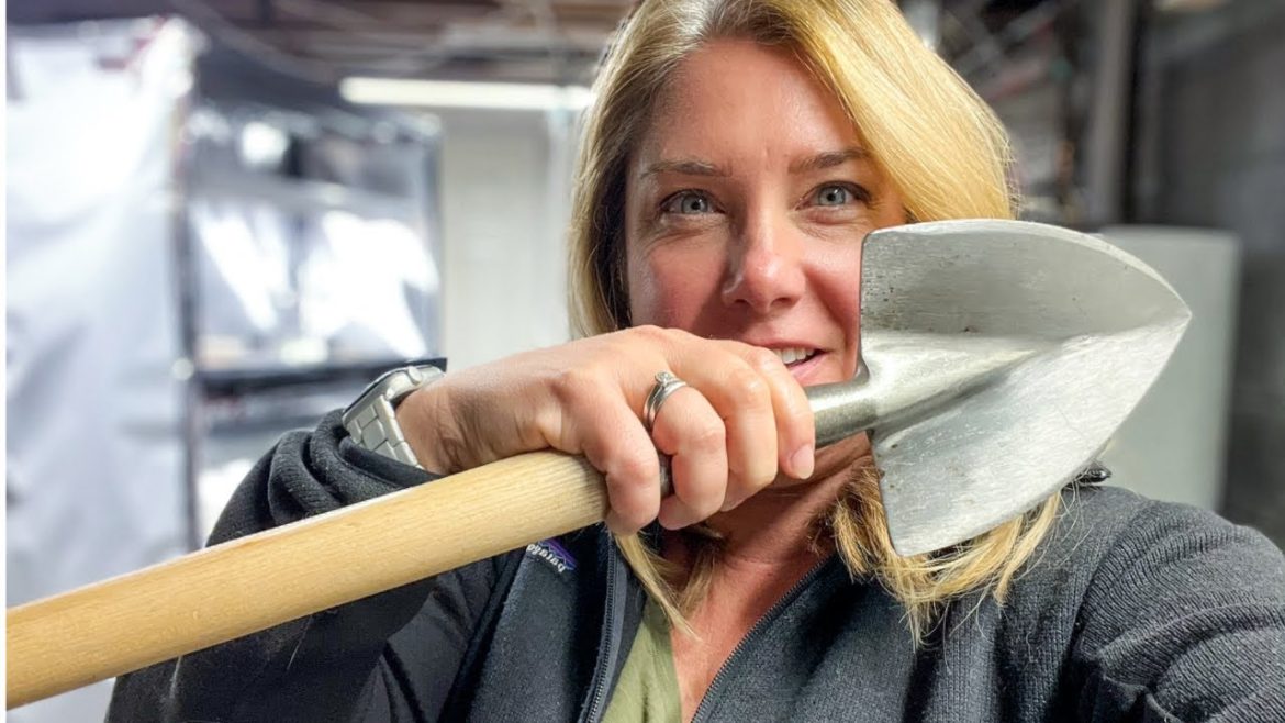 Fixing my favorite garden tool 🌿 🛠︎ Fixing my favorite garden tool 🌿 🛠︎