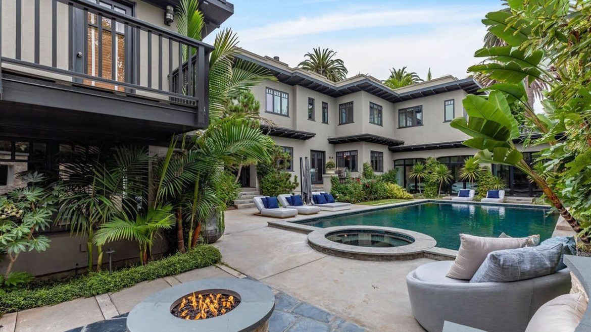 $17,500,00! Imposing and supremely private home in Santa Monica with a lushly landscaped garden