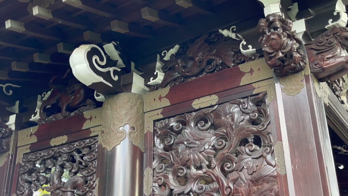 Chokushi Mon & Japanese Landscape Kew Gardens