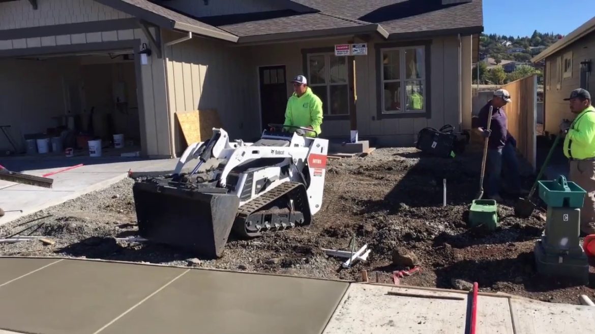 Landscaping At New Home Construction: Front Yard & Backyard In Pacific Northwest