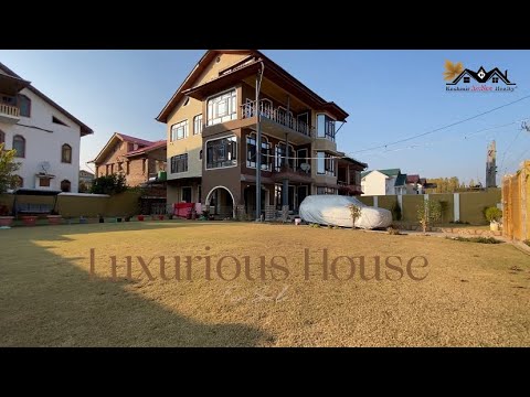 Luxurious house for Sale in HMT Srinagar. Luxurious house for Sale in HMT Srinagar.