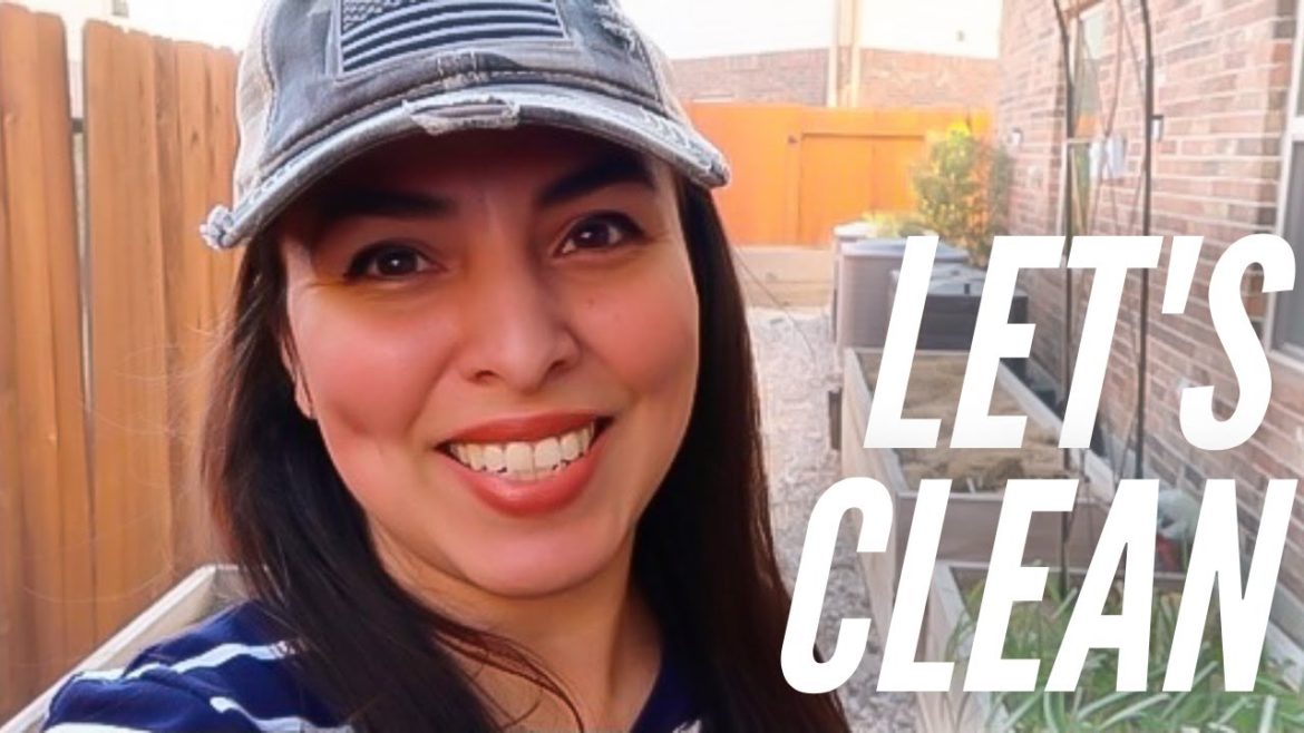 My Backyard Garden - The CLEANUP after Snow Storm