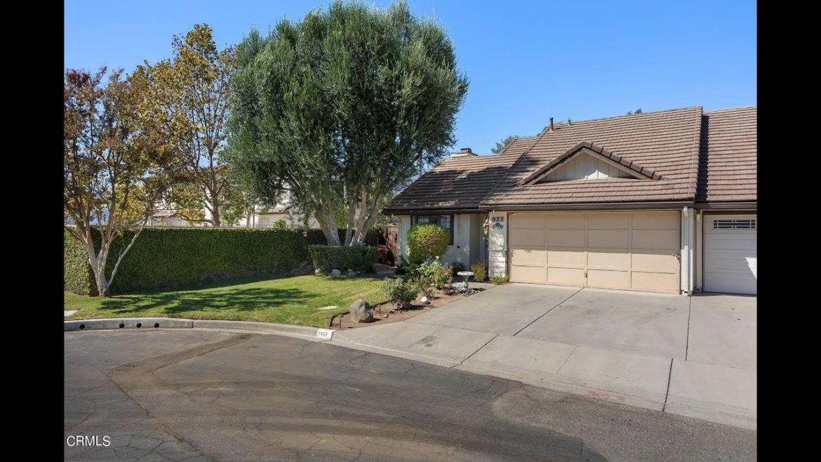 Home For Sale: 933 Oakdale Lane,  Fillmore, CA 93015 | CENTURY 21