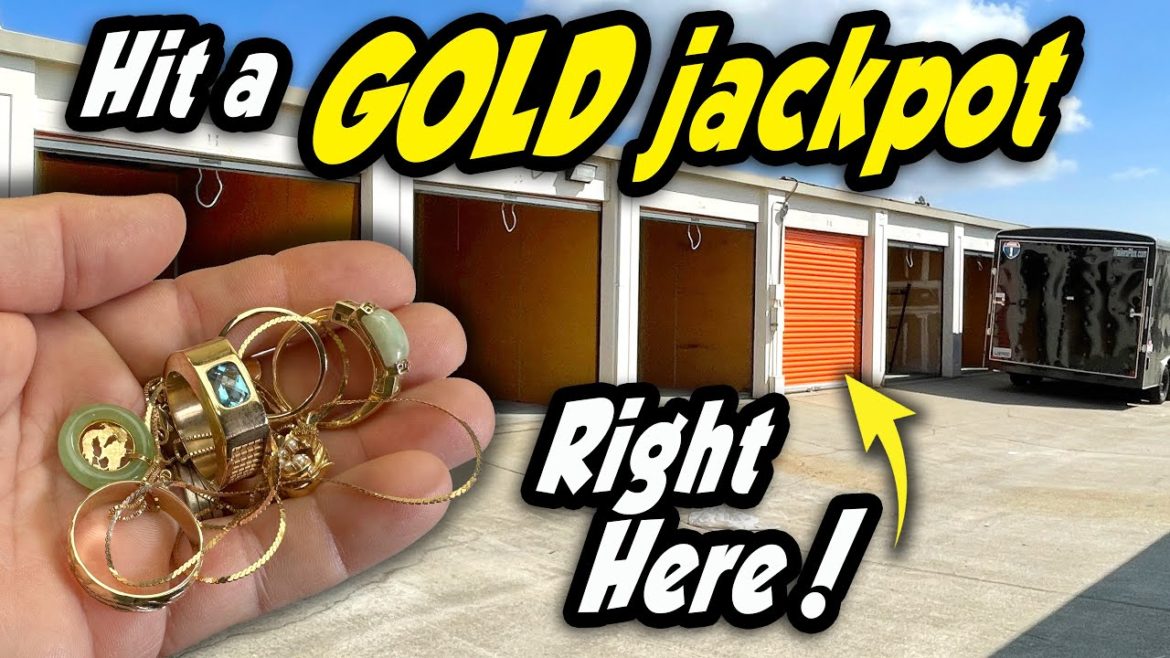 It's a stinkin' GOLD JACKPOT in the abandoned “manager's special” unit I bought at auction. It's a stinkin' GOLD JACKPOT in the abandoned "manager's special" unit I bought at auction.