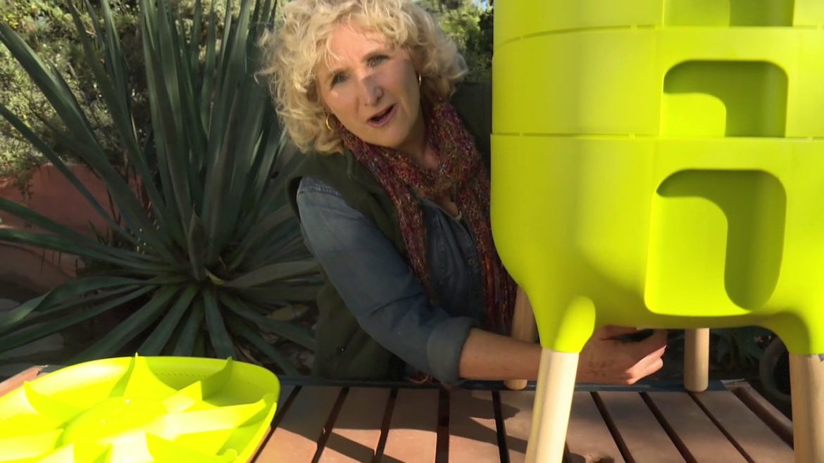 A Growing Passion - Gardener's Supply Worm Composting Bin and Copper Plant Trays