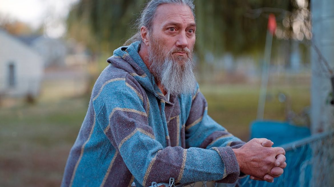 Mark Steinmetz and Shooting Large Format Portraits