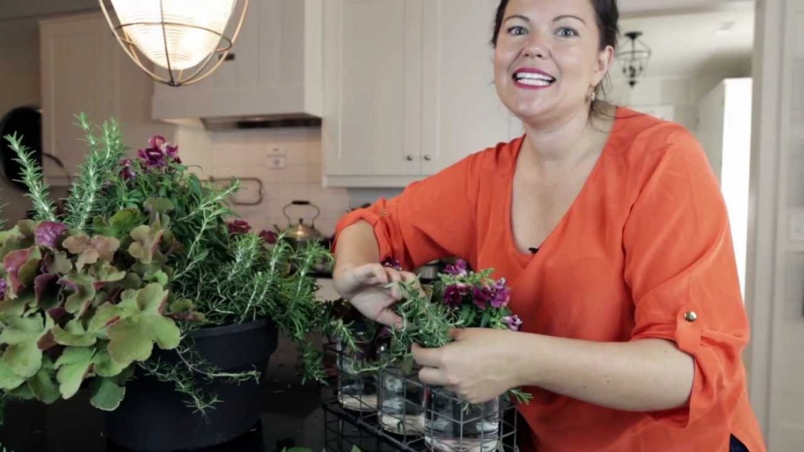 How-To Make a Kitchen Centerpiece from your Container Garden with Carmen Johnston