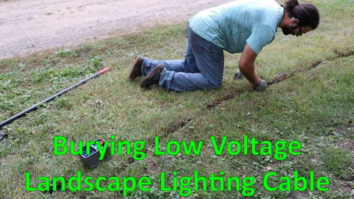 Burying Low Voltage Landscape Lighting Cable – #landscapelighting Burying Low Voltage Landscape Lighting Cable - #landscapelighting