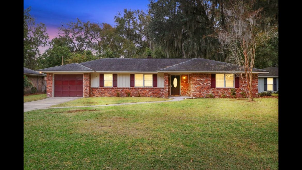 Priced at $269,900 – 105 Barksdale Drive, Savannah, GA 31419 Priced at $269,900 - 105 Barksdale Drive, Savannah, GA 31419