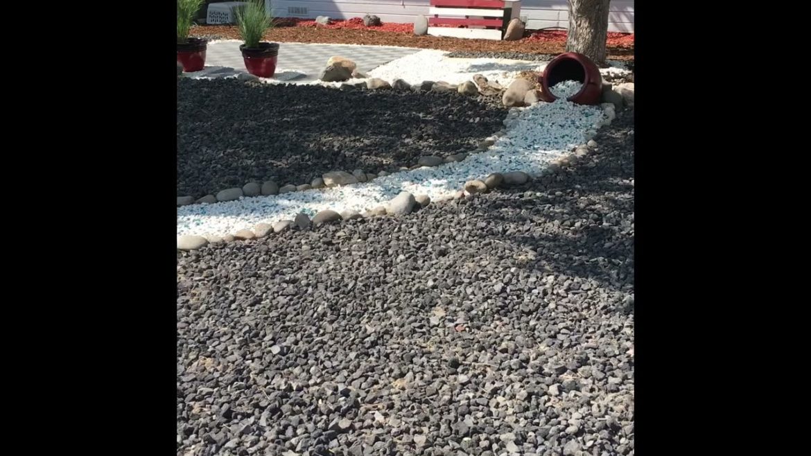 SHORTS #1 -Zero Scape Idea/Inspiration (Front Yard)