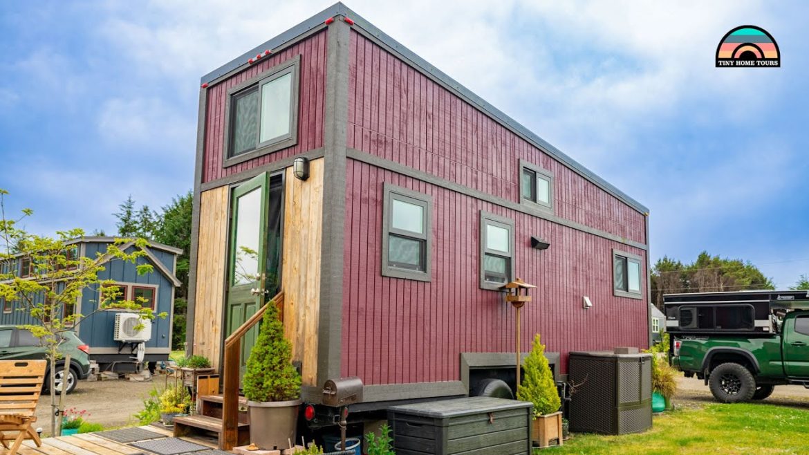 Her New Tiny Home - Starting Over