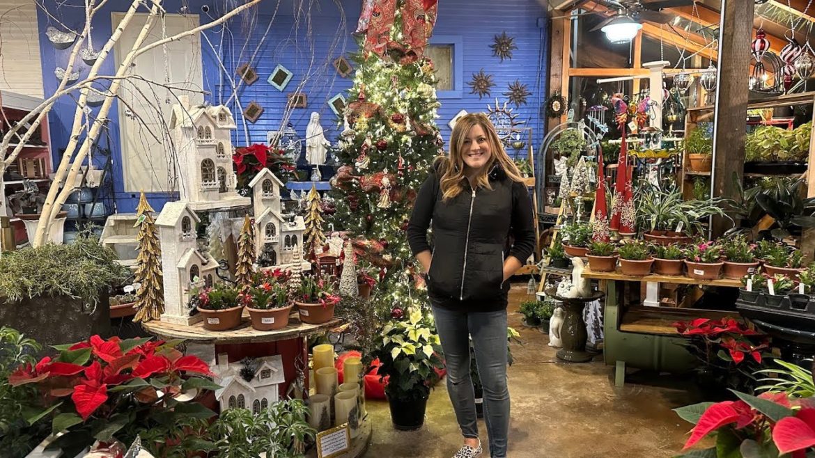 Christmas at the Garden Center Tour! π
ππ // Garden Answer Christmas at the Garden Center Tour! π
ππ // Garden Answer