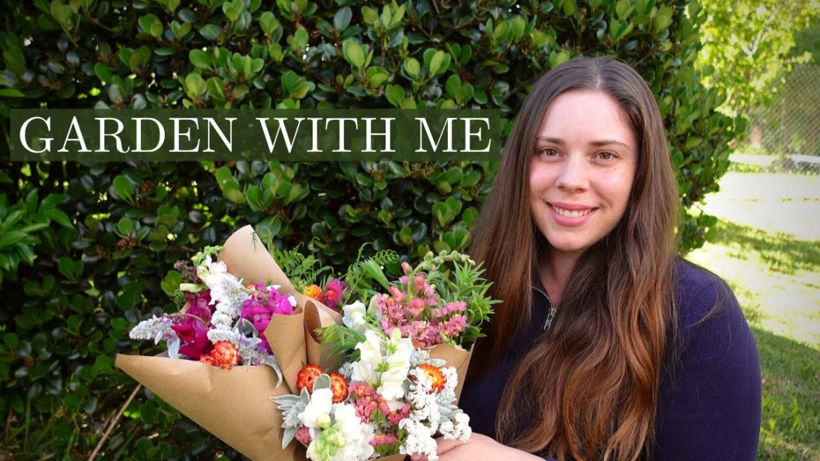 Starting a Rainforest Garden & Harvesting Flowers for Bouquets 💐🌳 Garden With Me