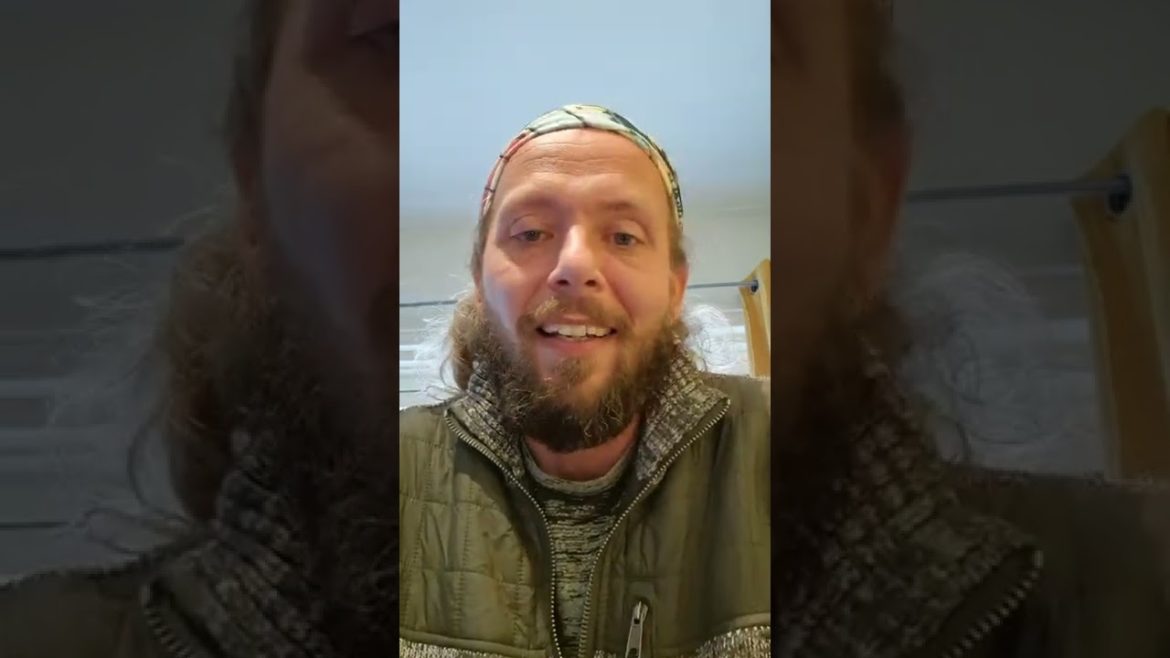 Mental health and gardening go well together. Mental health and gardening go well together.