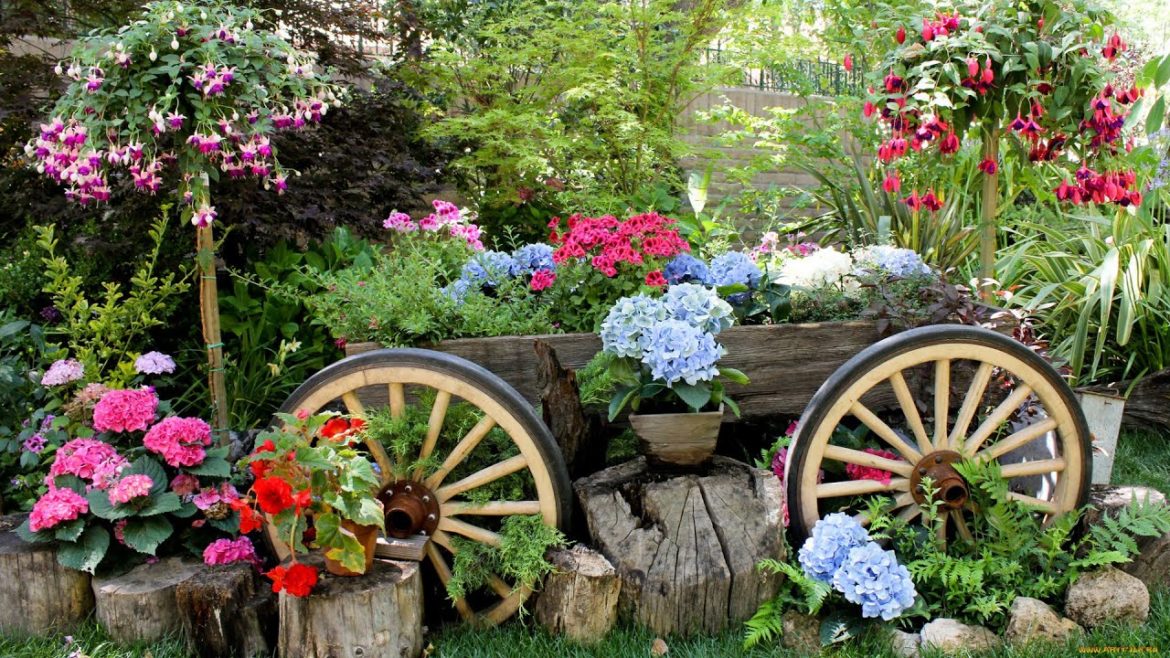 50 Inspiring ideas of beautiful flower beds  in the garden. Garden decor ideas| Landscaping. 50 Inspiring ideas of beautiful flower beds  in the garden. Garden decor ideas| Landscaping.