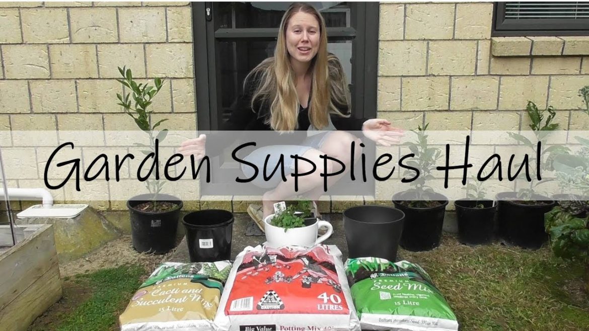 Garden Supplies Haul | Pots, Potting Mix & Presents! Garden Supplies Haul | Pots, Potting Mix & Presents!