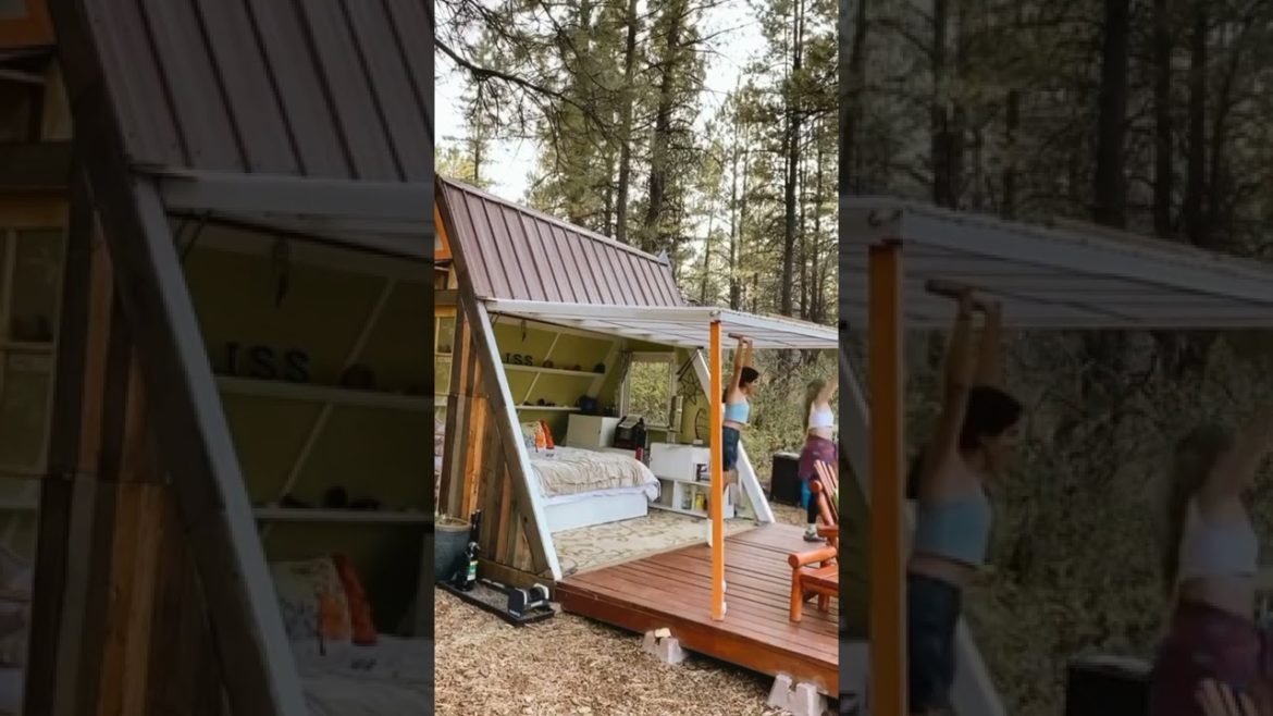 GOOD MORNING IN A FRAME HOUSE #shorts