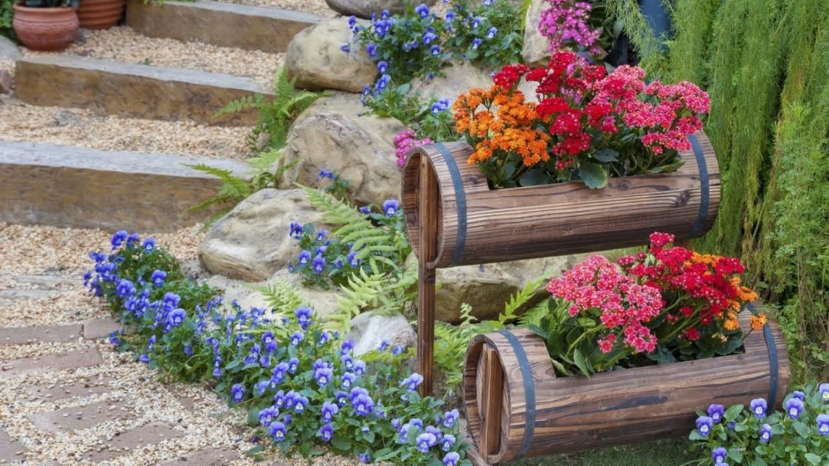 Garden Makeover On a Budget | Cheap landscaping ideas for small backyard | Small garden ideas