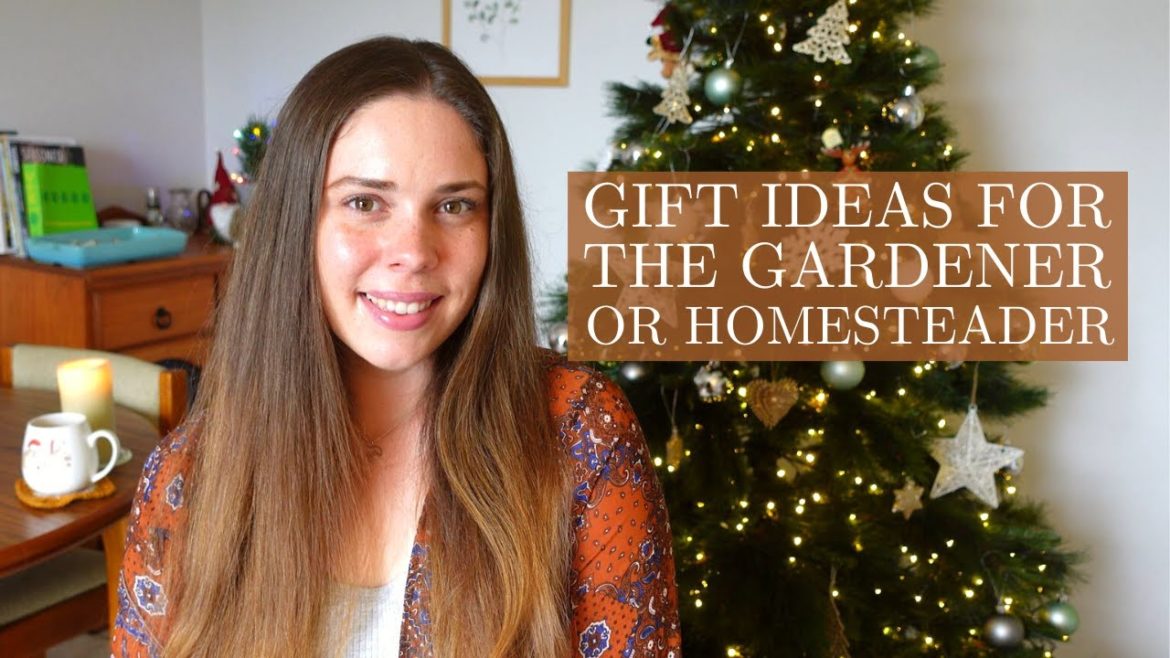 Gift Guide for the Gardener or Homesteader 🎄🎁 Low-Medium Budget Gift Ideas | Vlogmas Day 2