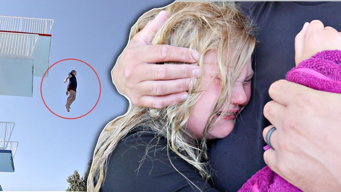 She JUMPED! 35 Foot Drop She JUMPED! 35 Foot Drop