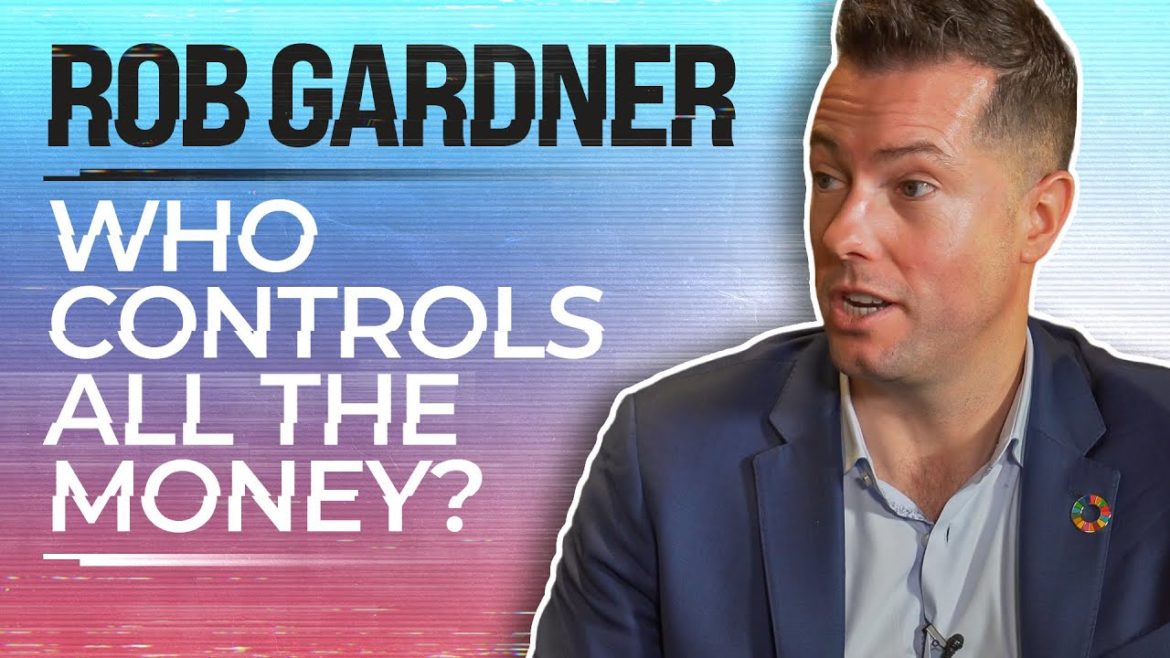 Hedge Fund Manager Reveals Who Controls The World's Money