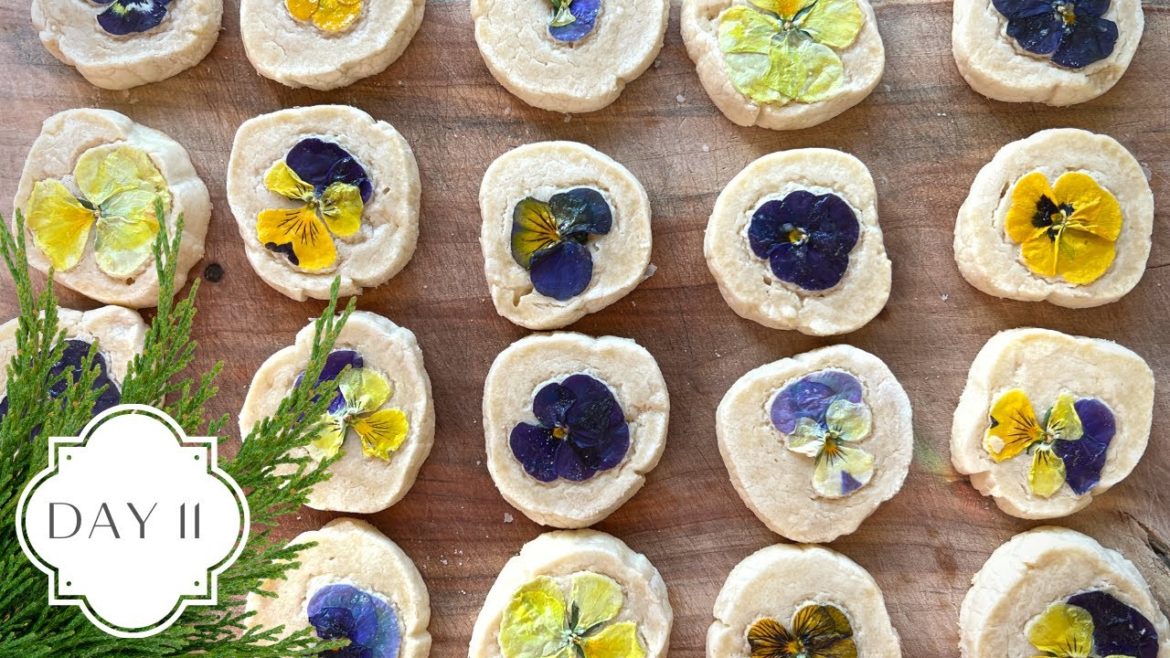 Holidays in the Garden Day 11! :: Baking 🌸Flower🌸 Shortbread Cookies!