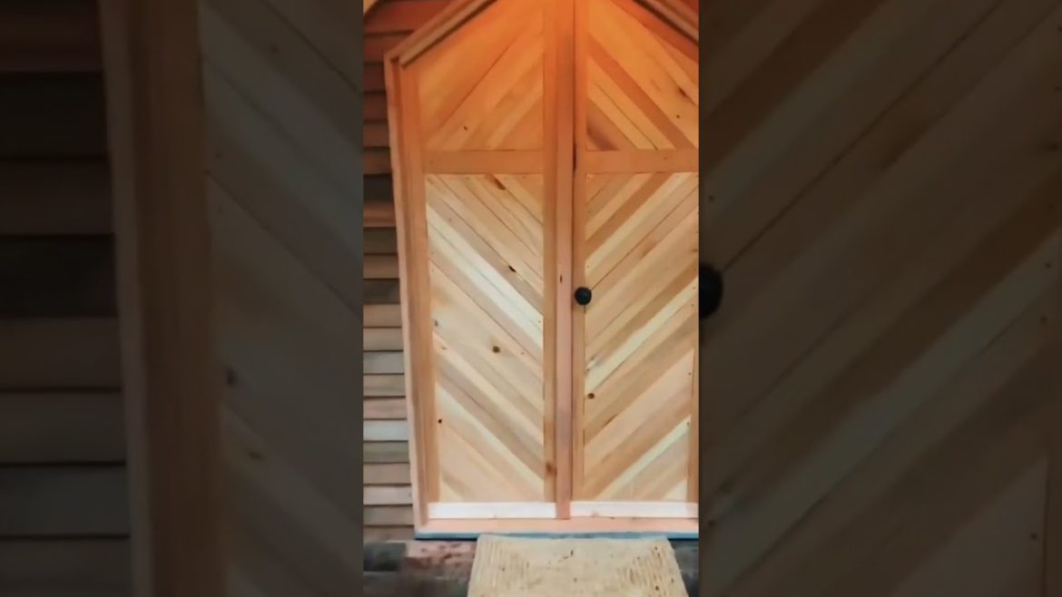 THE SIMPLE LIFE IN THE Dwarf's HOU #shorts