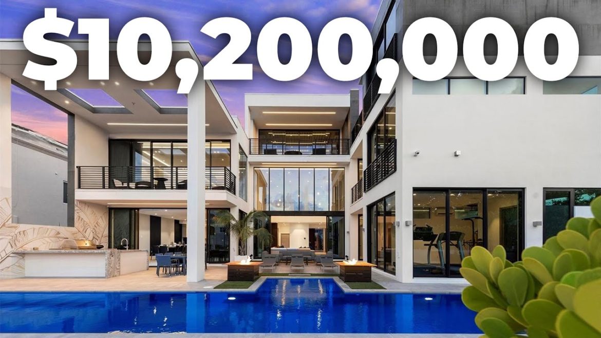 Inside a $10,200,000 Three-Story Mansion That Rents for $150,000 a Month!