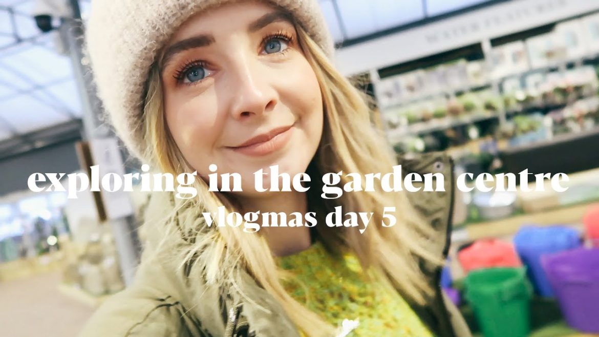 Cosy Home Day & Exploring In The Garden Centre | Vlogmas Day 5 Cosy Home Day & Exploring In The Garden Centre | Vlogmas Day 5
