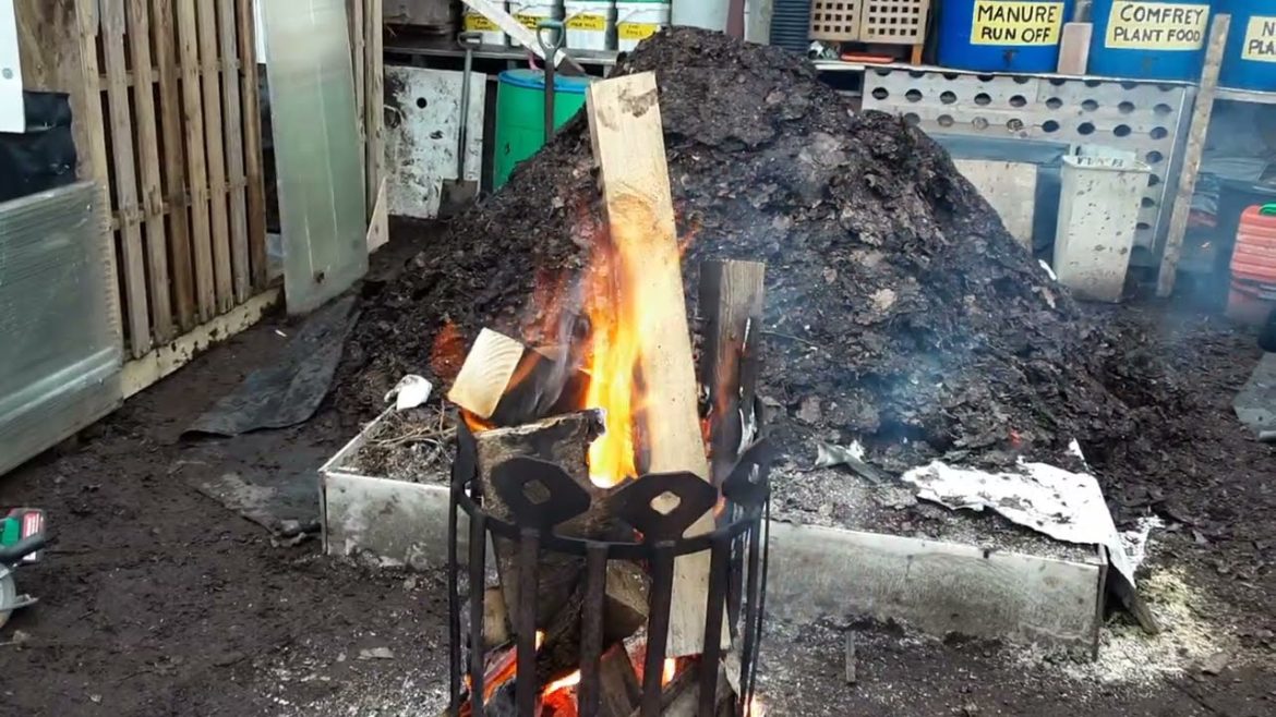 Mega Leaf Mould Pallet Bin Build On A Budget