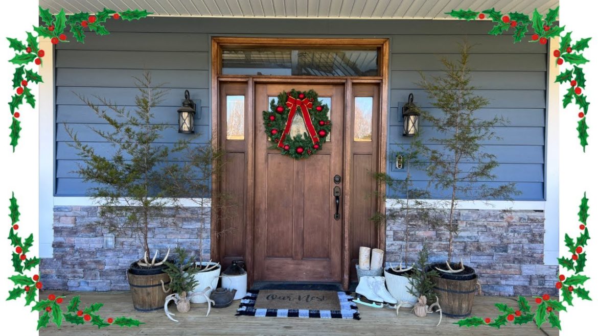 FARMHOUSE CHRISTMAS FRONT PORCH | Clean & Decorate With Me | Rustic Decor | Forest Holiday Decor FARMHOUSE CHRISTMAS FRONT PORCH | Clean & Decorate With Me | Rustic Decor | Forest Holiday Decor