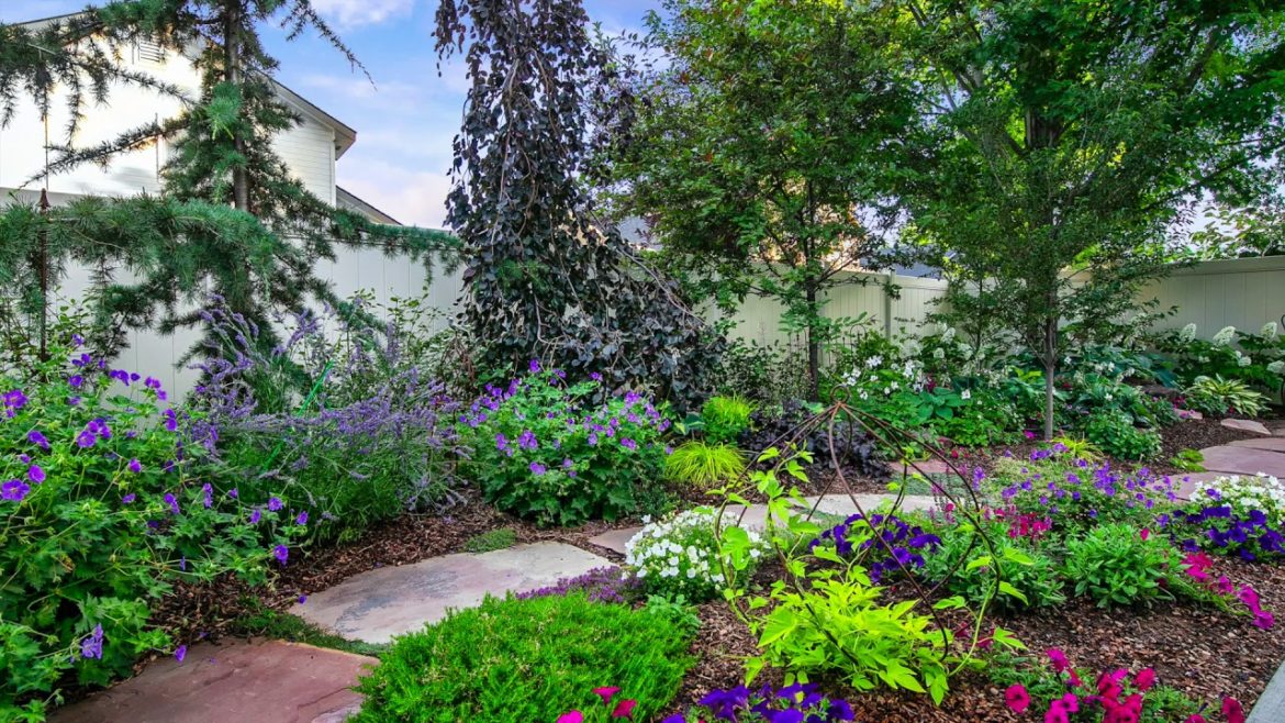 Backyard Paradise in Boise, Idaho Backyard Paradise in Boise, Idaho