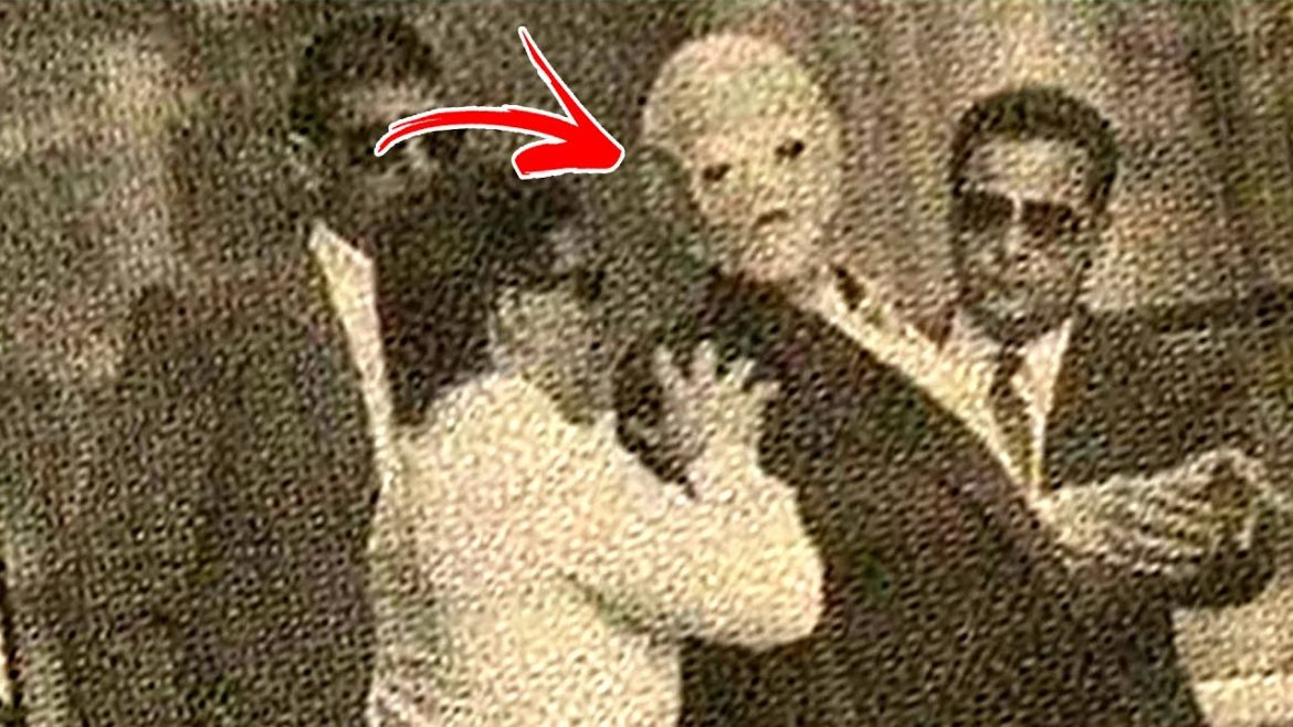 Top 5 Terrifying Alien Sightings That PROVE They're Real – Part 3 Top 5 Terrifying Alien Sightings That PROVE They're Real - Part 3