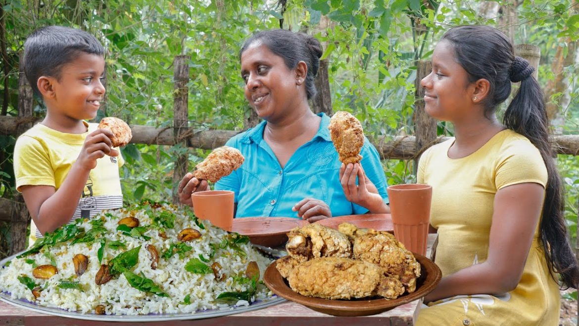Kfc crispy Chicken..This is how I make kfc crispy chicken in the wood stove. .village kitchen recipe