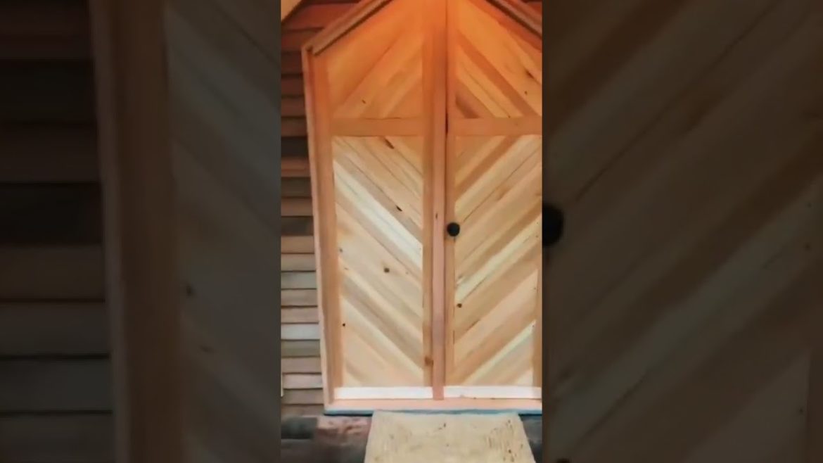 THE SIMPLE LIFE IN THE Dwarf's HOUSE #shorts