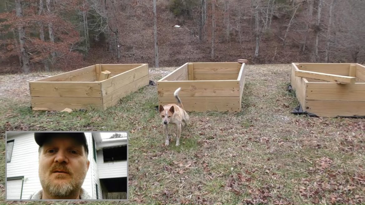 Vertical Gardening Vegetables – The GreenStalk Vertical Gardening System Vertical Gardening Vegetables - The GreenStalk Vertical Gardening System