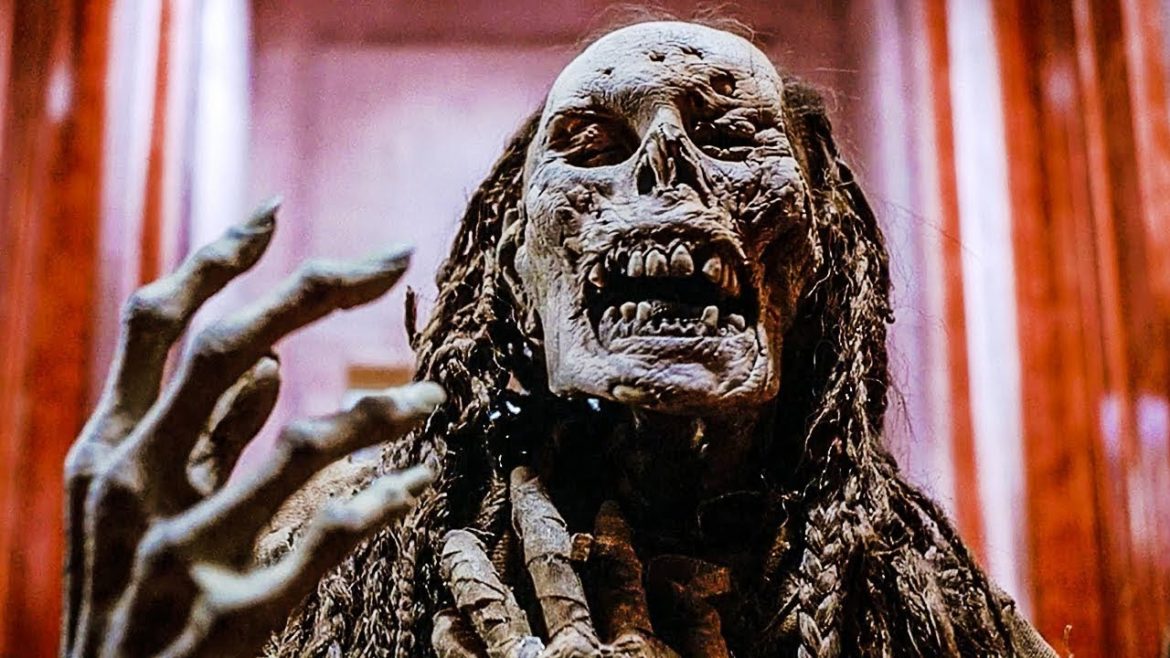 Serial Killer Escapes Hell, Becoming A Poltergeist To Haunt People | Horror Movie Recap