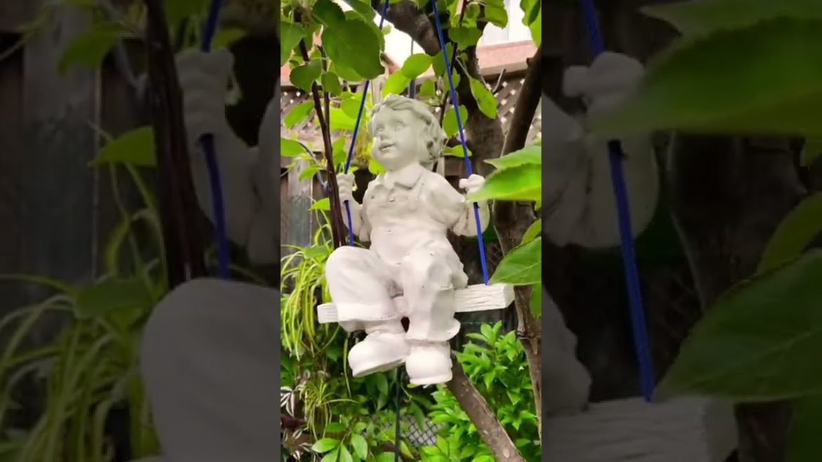 Beautiful backyard garden 🪴