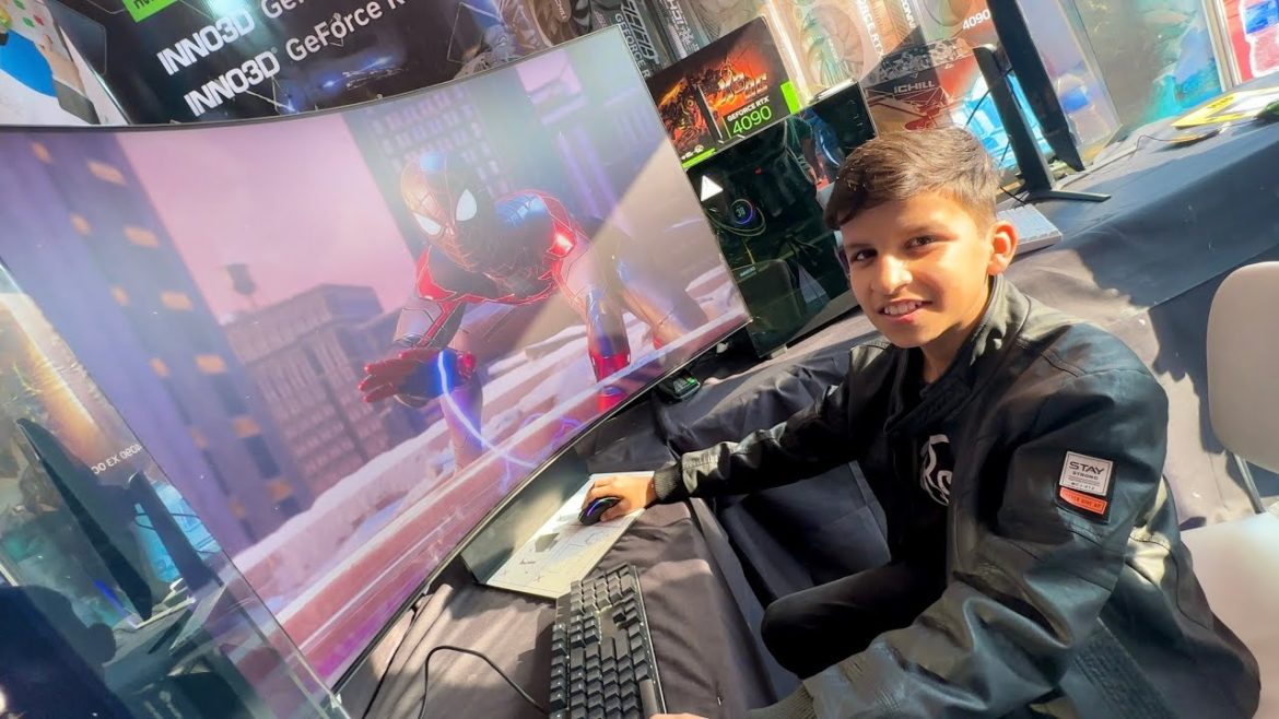 Piyush Playing Spider-Man ๐ But Har Gya Piyush Playing Spider-Man ๐ But Har Gya