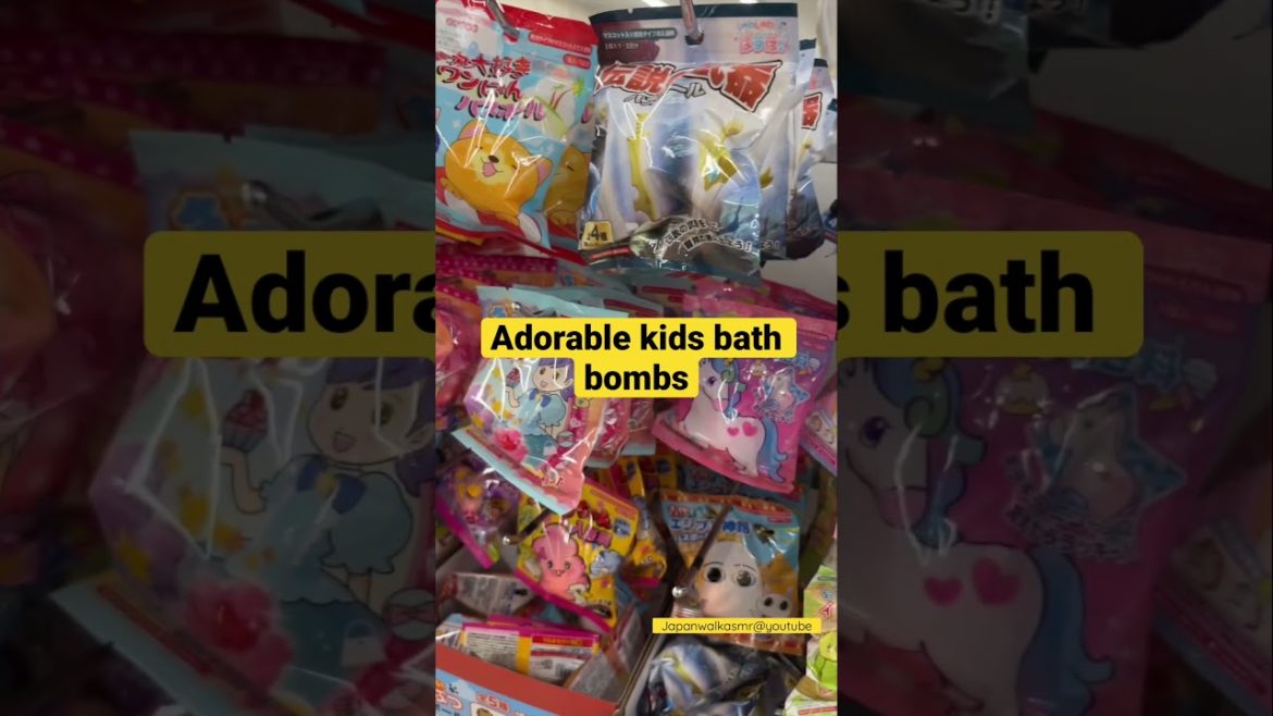 What’s inside a Japanese Dollar 100 yen shop? #onlyinjapan #japan #shorts