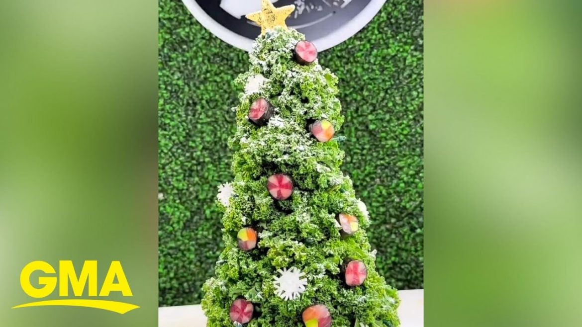 How to make a sushi Christmas tree for your next holiday party